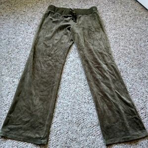 Sport soft pants, size M, green color
